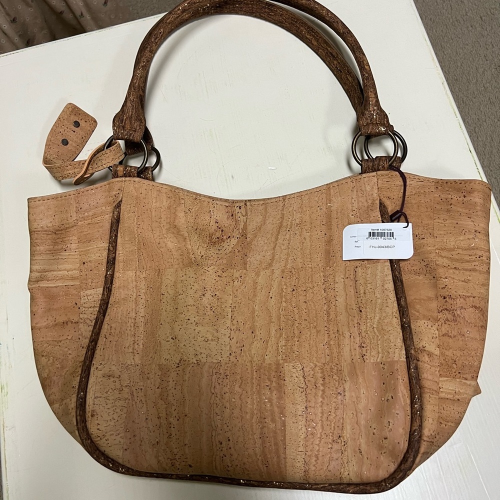 Artelusa cork purse/bag from Portugal, NWT, $125